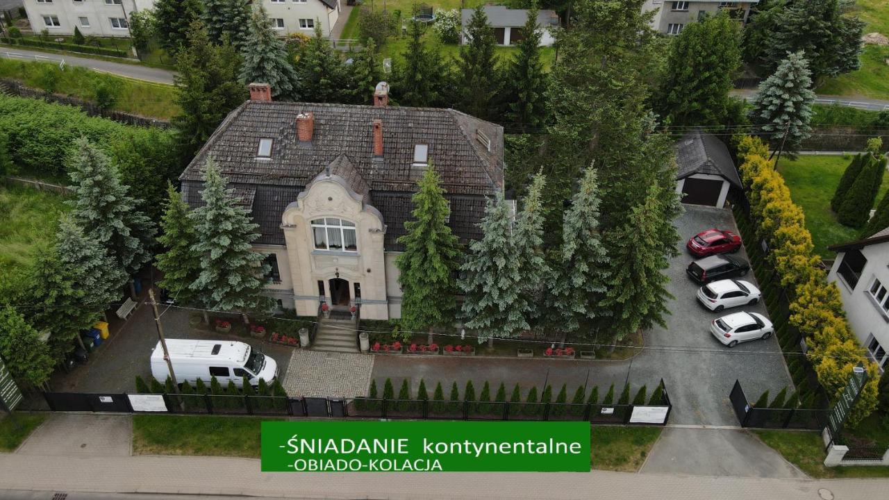 Dworek Pod Swierkami Jelenia Góra Exterior foto