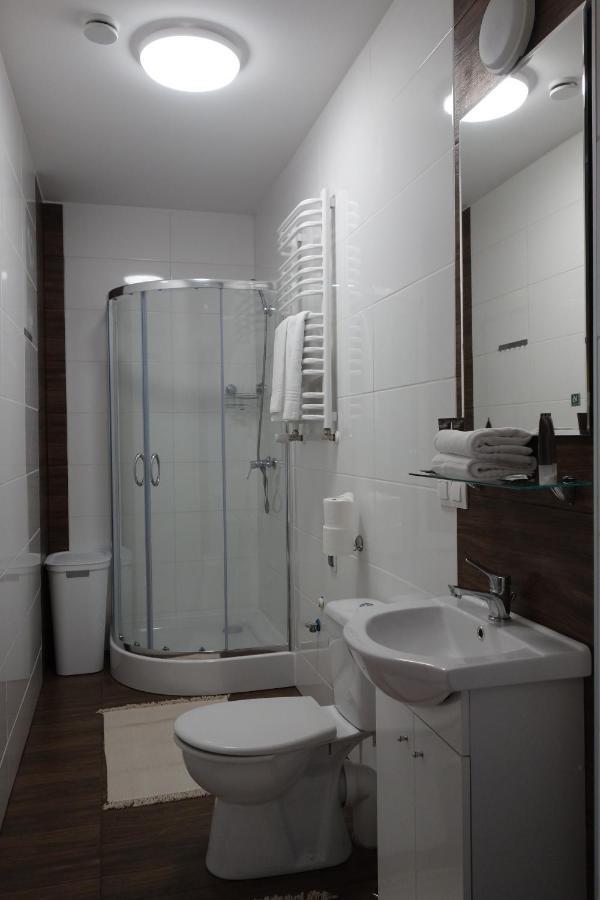 Dworek Pod Swierkami Jelenia Góra Exterior foto